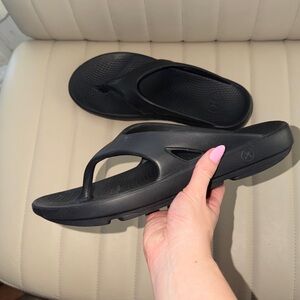 Hurley Men's Lightweight Flip Flops Black Comfortable Sandals